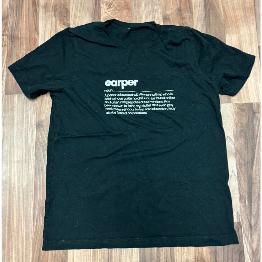 Wynonna Earp Earper Definition T-shirt Large